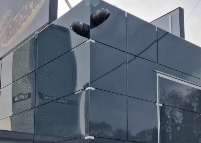 Kamera zamontowana na budynku Preventa Zabezpieczenia realizacja